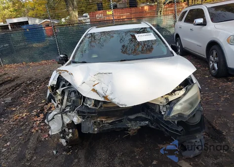 2015 Toyota Corolla S Premium z USA, uszkodzony, nr VIN 2T1BURHE6FC253596